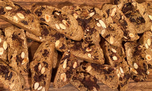 Biscotti con zenzero, arancia e cioccolato fondente realizzati con farina 02 IPA